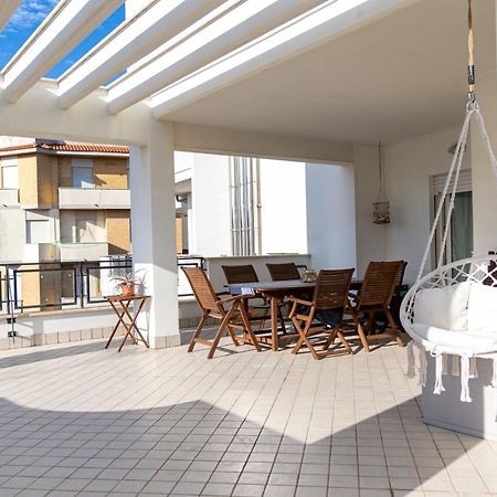 Apartamento Un Passo Dal Mare Nettuno Exterior foto